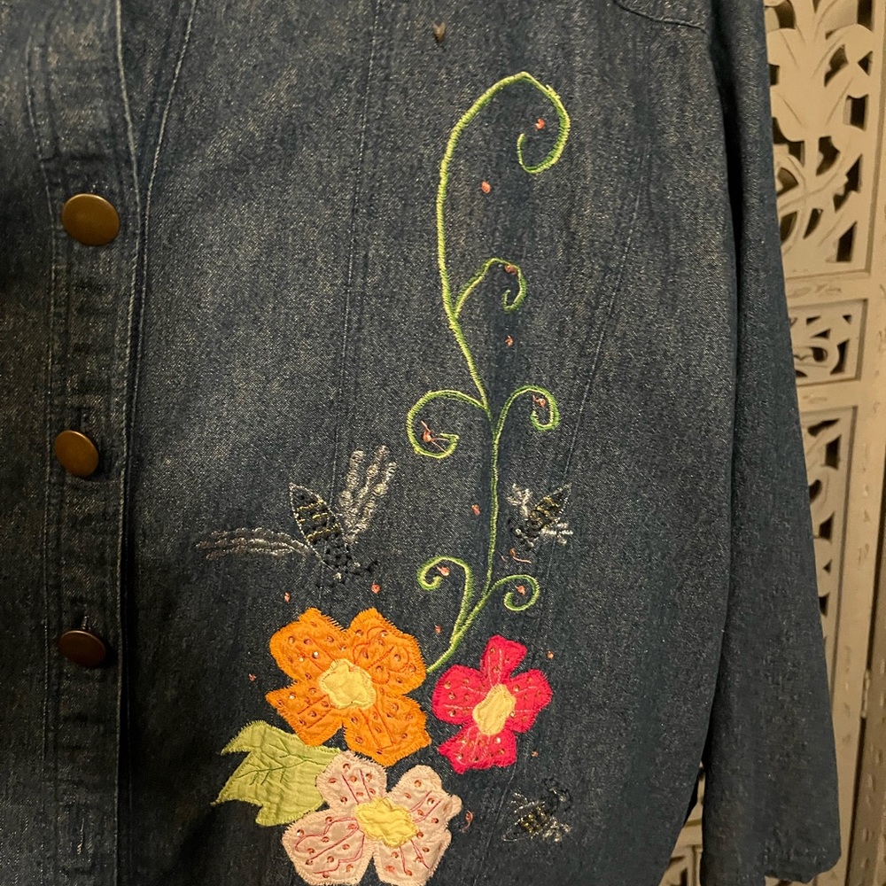 TAPESTRY PATCH VINTAGE DENIM & FLORAL EMBELLISHMENT LONG SLEEVE JEAN JACKET - Picture 7 of 12
